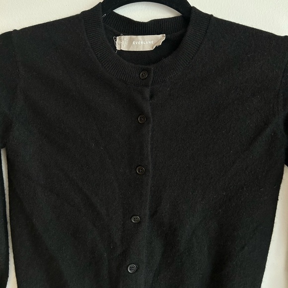 Everlane cashmere cardigan - Picture 3 of 7